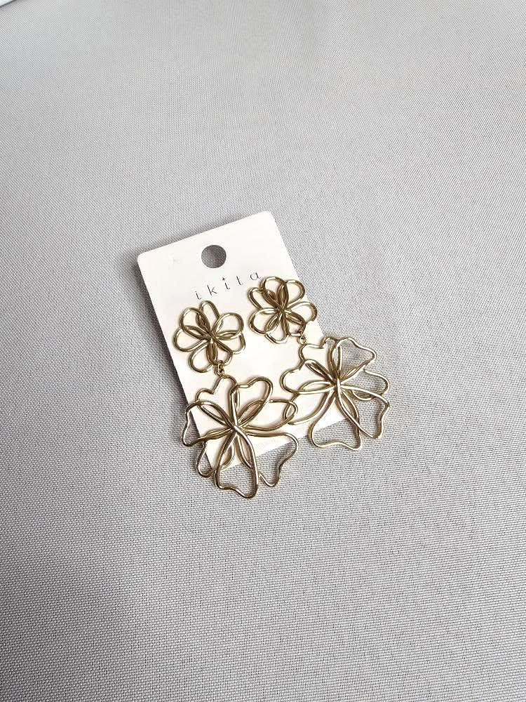 Boucles d’oreilles fleurs dorées acier inoxydable Ettis Mode