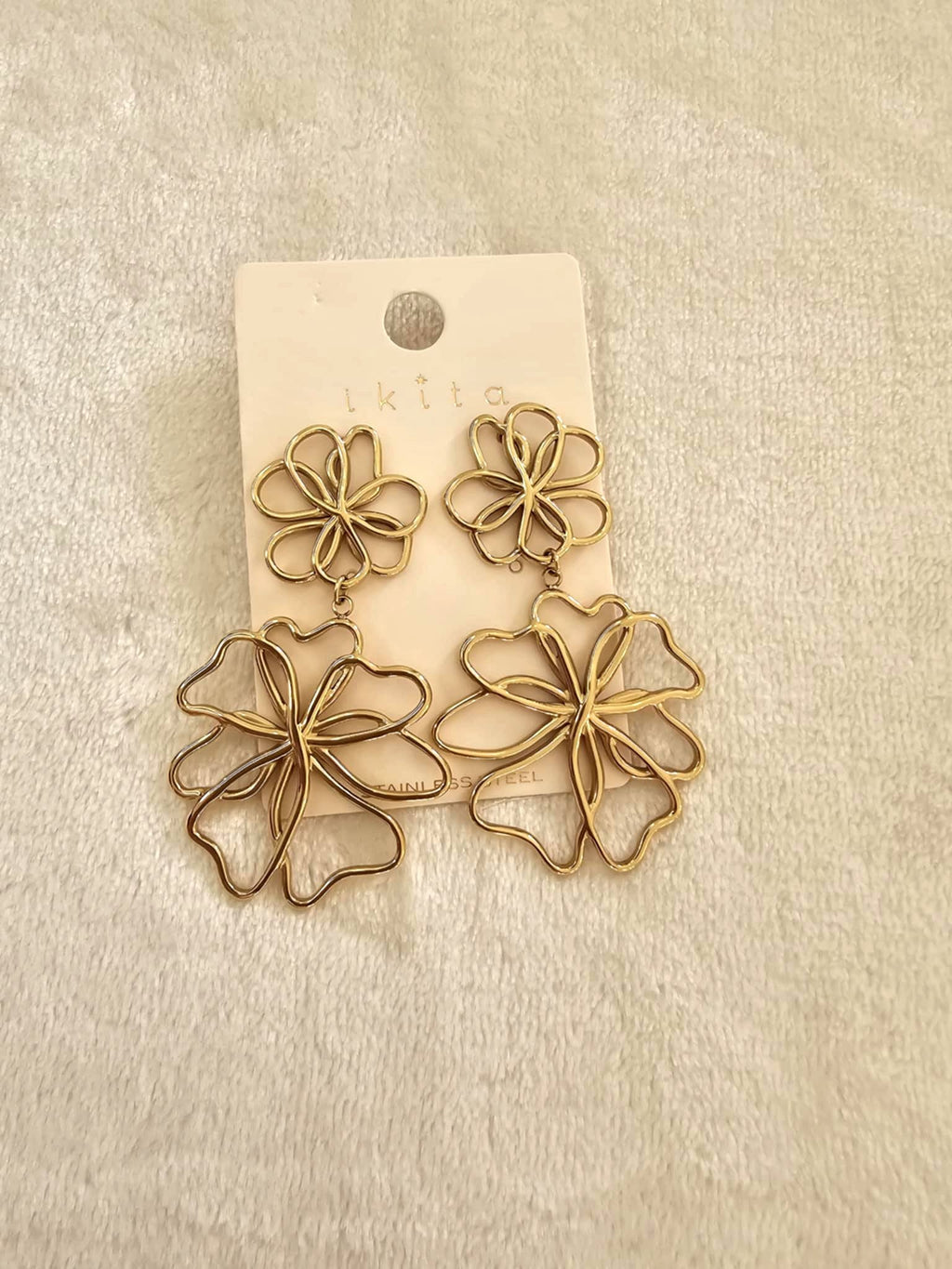 Boucles d’oreilles fleurs dorées acier inoxydable Ettis Mode