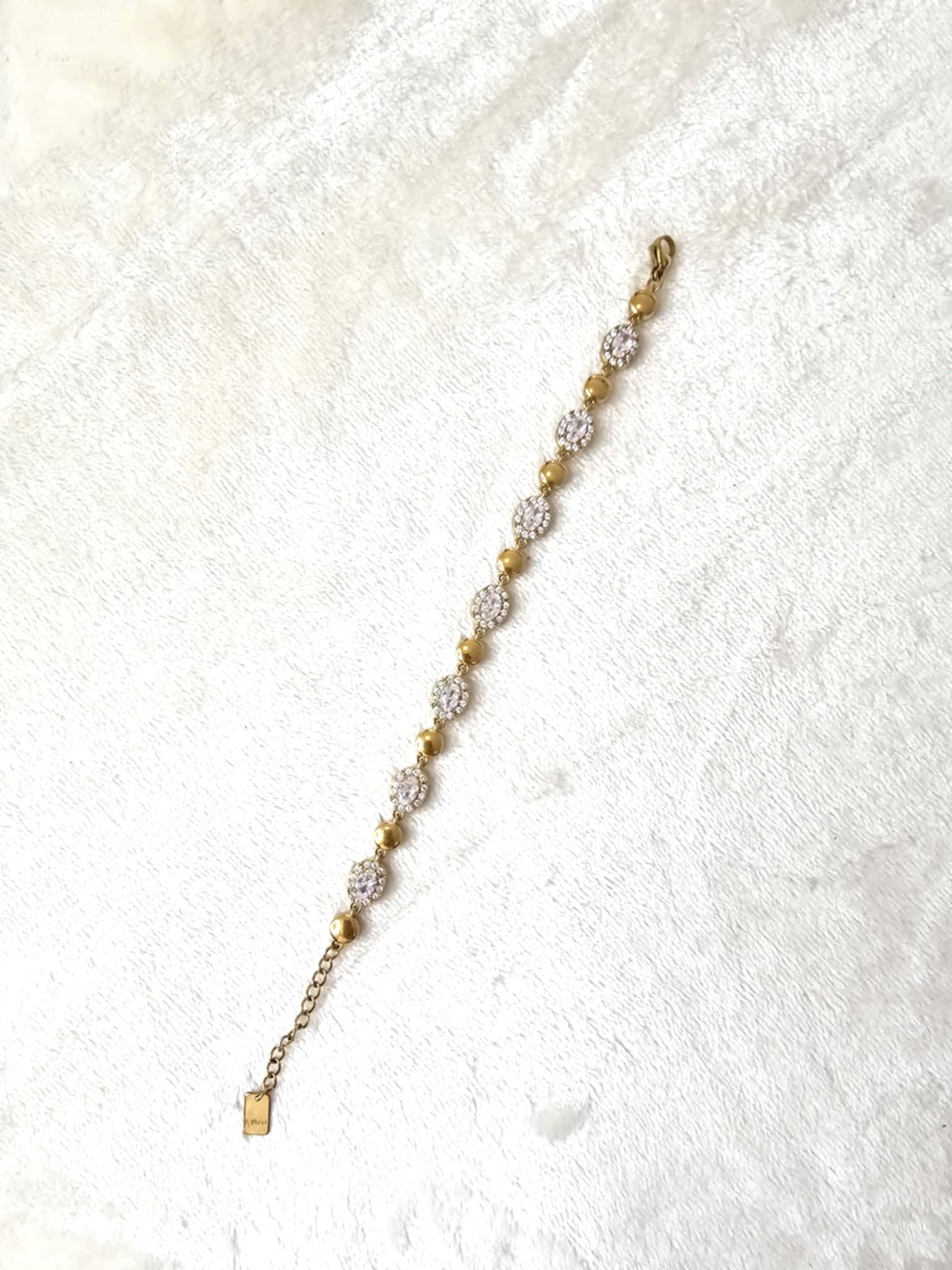 Bracelet en acier inoxydable doré à strass élégants Ettis Mode