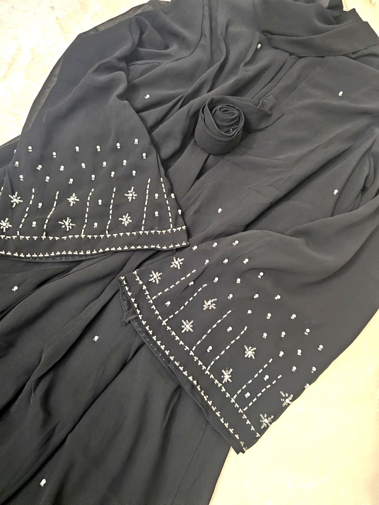Abaya perlée – Spécial Ramadan & Aïd 2026 ✨ Ettis Mode