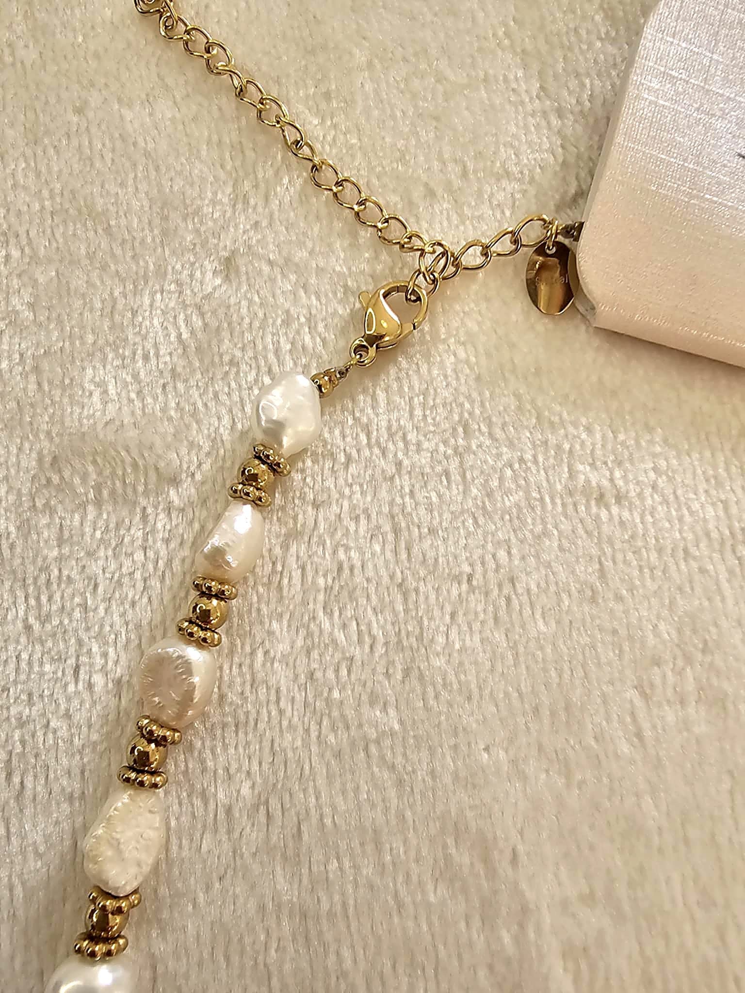 Collier long acier inoxydable doré perles nacrées fleurs Ettis Mode