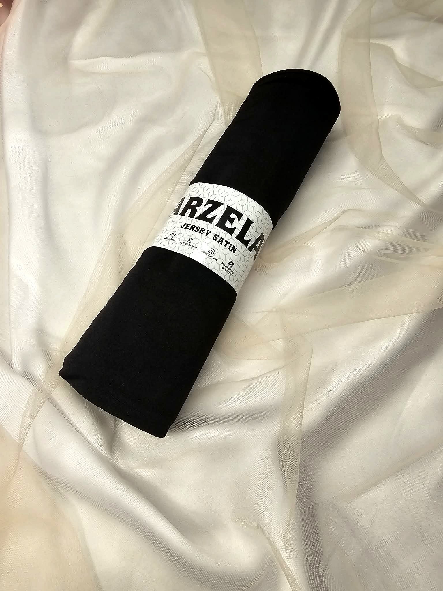 Hijab jersey liquid satin noir fluide élégant femme