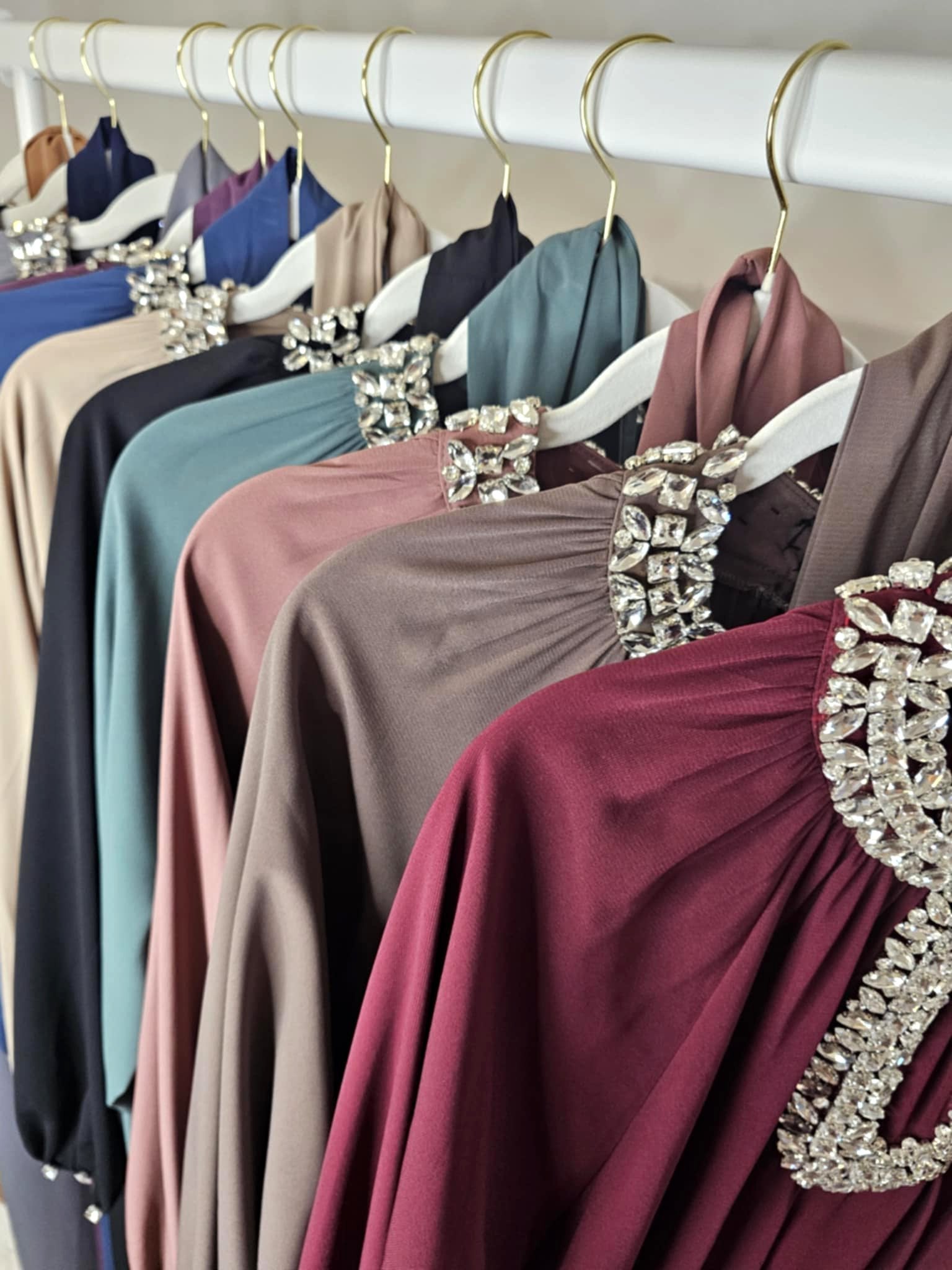 Robe Ferace en soie de Médine – Cristaux faits main 💎 Ettis Mode