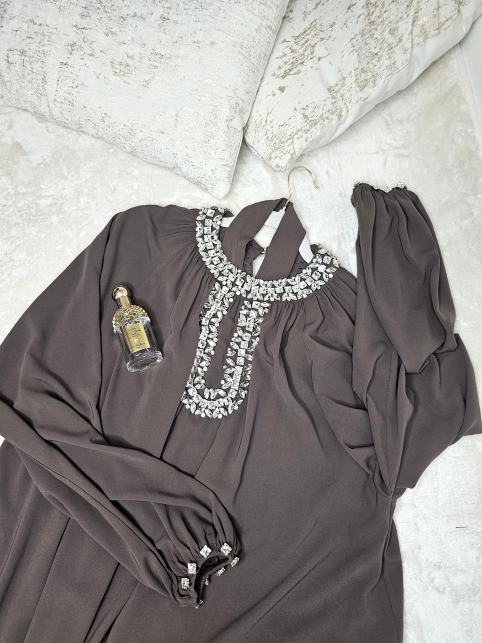 Robe Ferace en soie de Médine – Cristaux faits main 💎 Ettis Mode